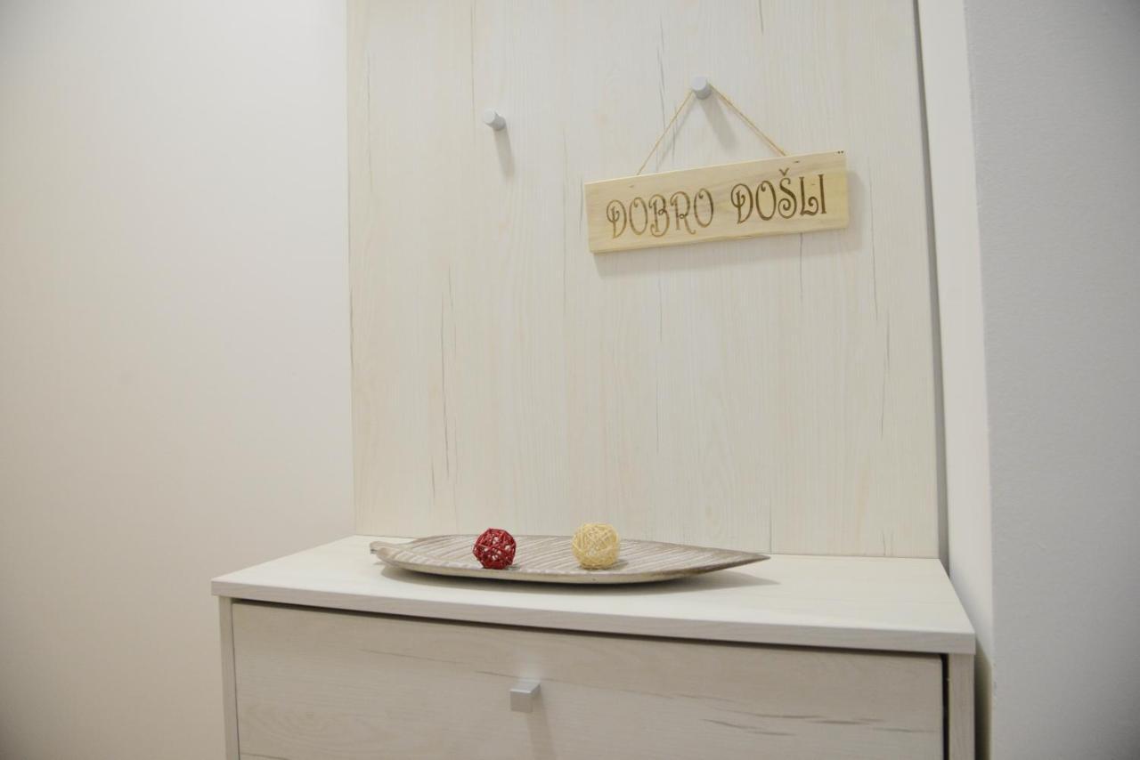 Anna Apartment Novi Sad Ngoại thất bức ảnh